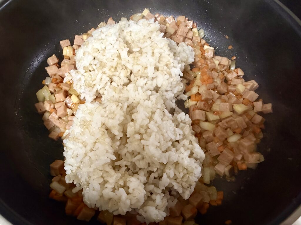 햄야채볶음밥 순서4